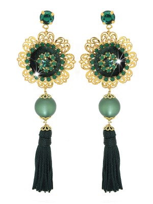 Orecchini con bottoni di velluto verde con perle, nappe, bottoni e strass verdi
