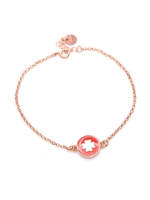 Bracciale in argento color rosa con pendente quadrifoglio smaltato rosso