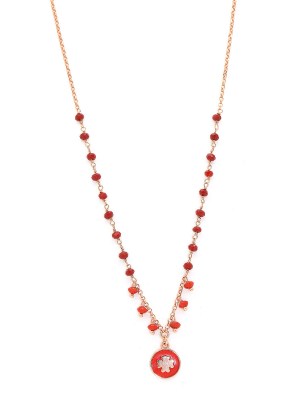 Collana in argento color rosa con pietre naturali rosse e pendente quadrifoglio con smalto rosso