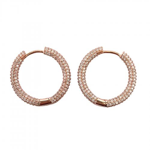 Orecchini a forma di cerchio in argento bagnato in oro rosa con pavé di zirconi