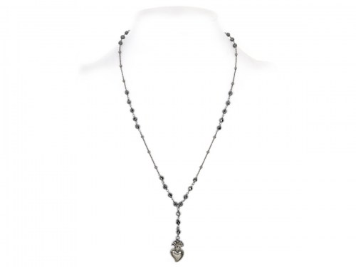 collana in argento con pietre ematite e pendente sacro cuore