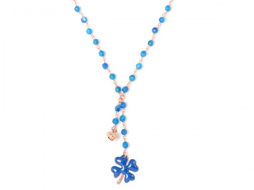 Collana in argento color rosa, pietre naturali agata blu con quadrifoglio smaltato e campanella